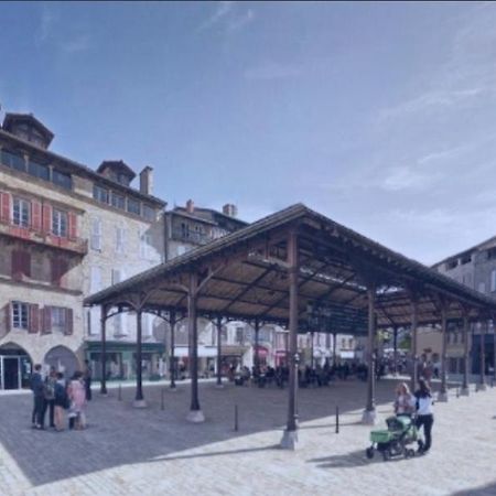 Studio De La Halle. Figeac Exteriör bild
